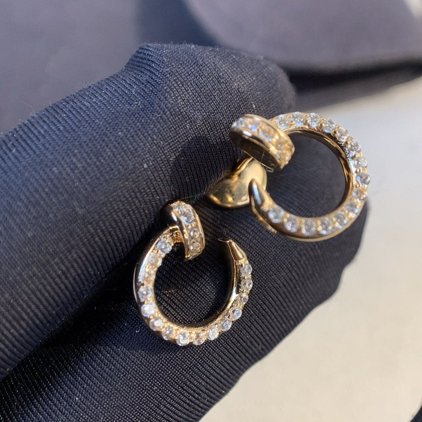 ¡®Armor-¡¯JUSTE EARRINGS GOLD DIAMONDS
