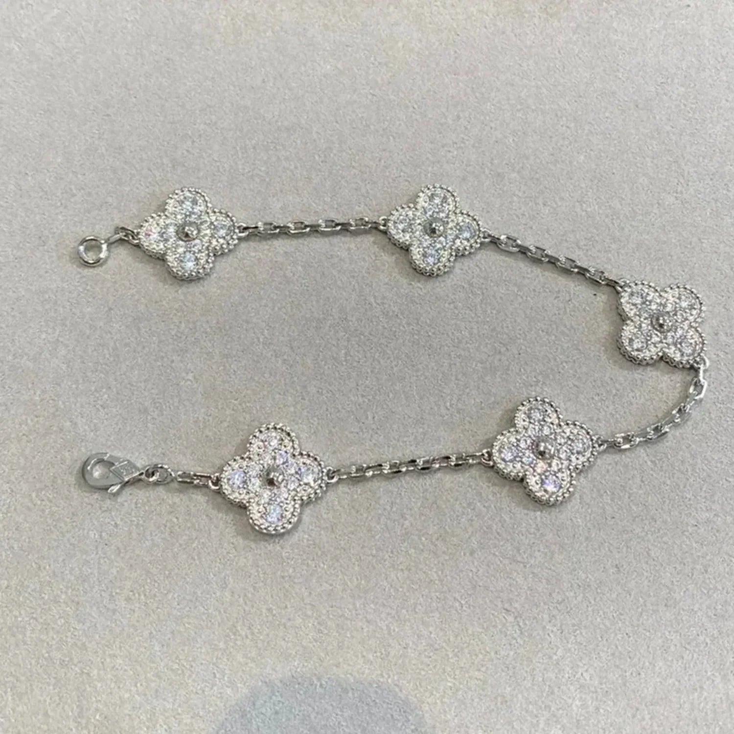 [Armor-]New  CLOVER 5 MOTIF FULL DIAMOND BRACELET COLLECTION