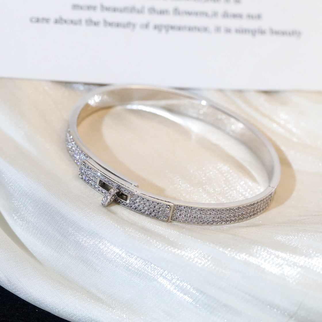 ¡®Armor-¡¯KELLY BRACELET DIAMOND PAVED