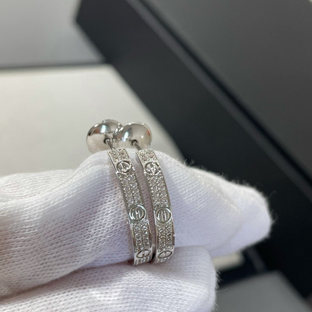 ¡®Armor-¡¯LOVE DIAMOND SILVER HOOP EARRINGS