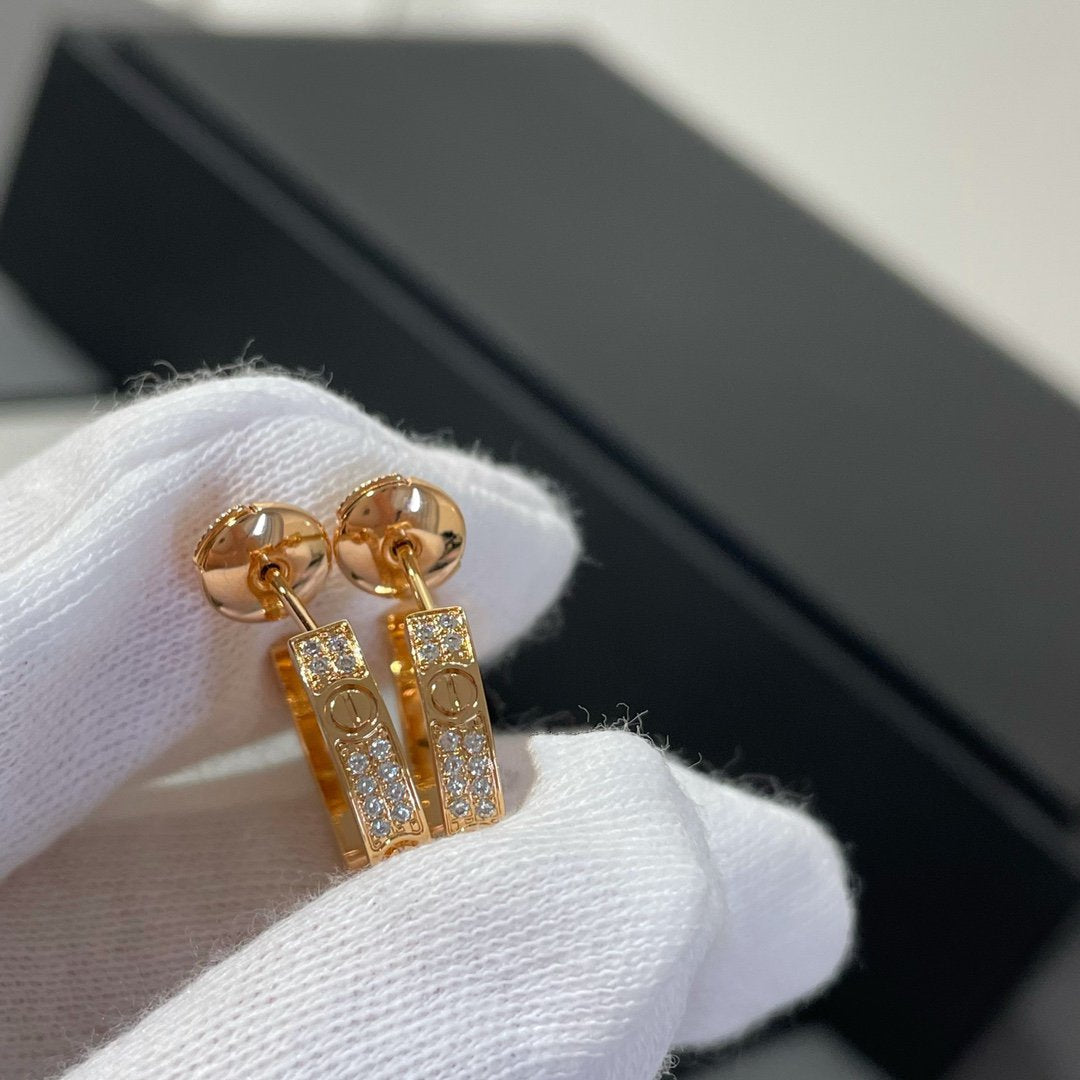 ¡®Armor-¡¯LOVE DIAMOND PINK GOLD HOOP EARRINGS