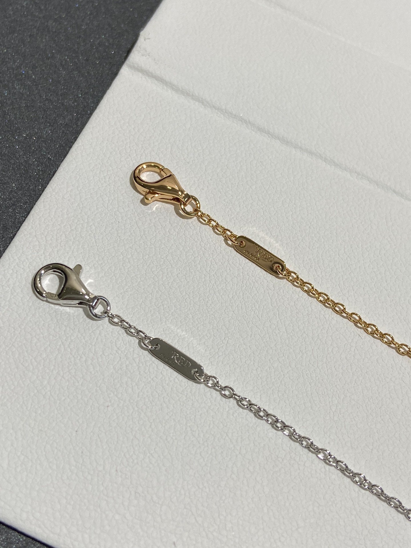 ¡®Armor-¡¯CHANCE INFINIE DIAMOND BRACELET