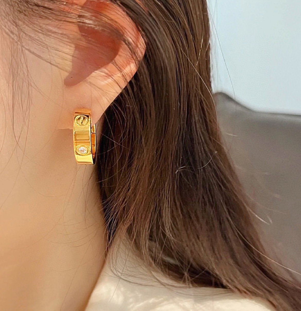 ¡®Armor-¡¯LOVE 5.5MM 1 DIAMOND EARRINGS