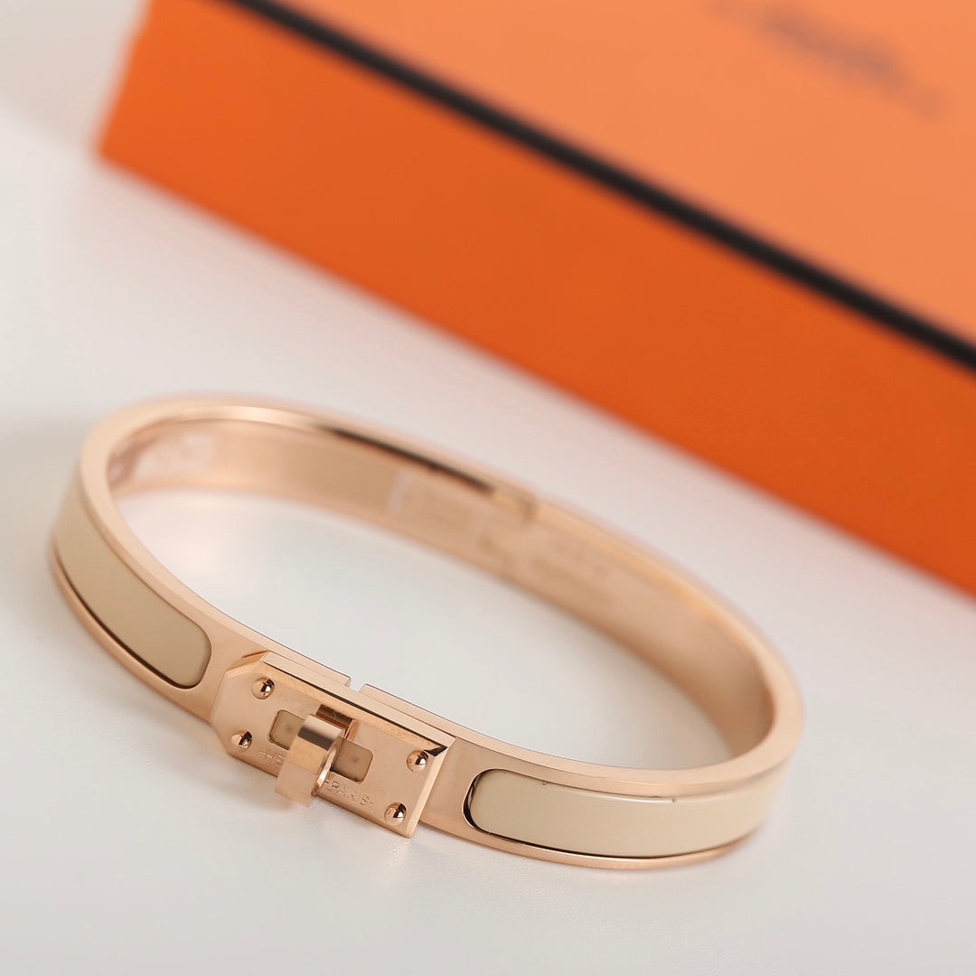 ¡®Armor-¡¯HM KELLY BEIGE BRACELET