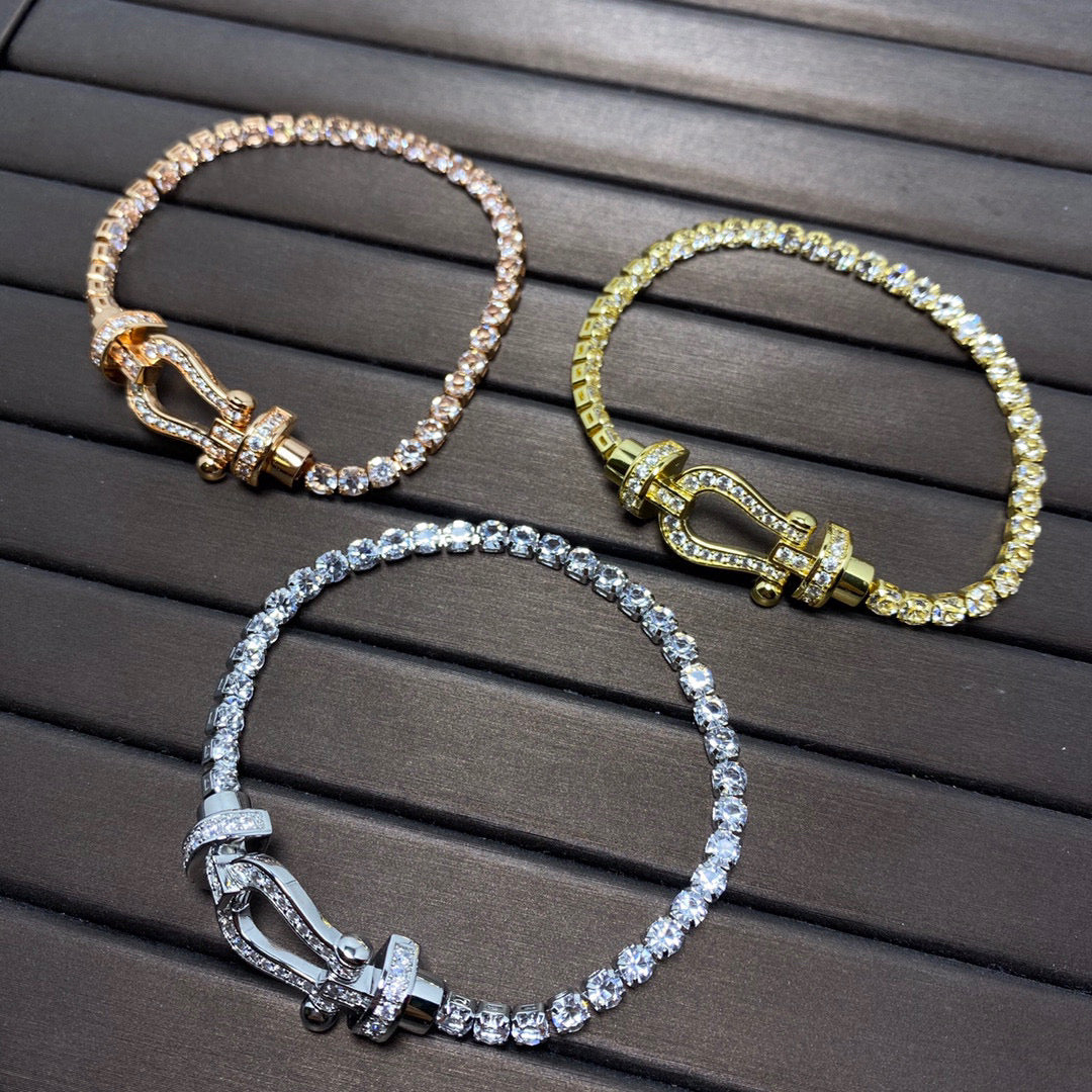 ¡®Armor-¡¯FORCE  LARGE HORSESHOE FULL DIAMOND TENNIS BRACELET