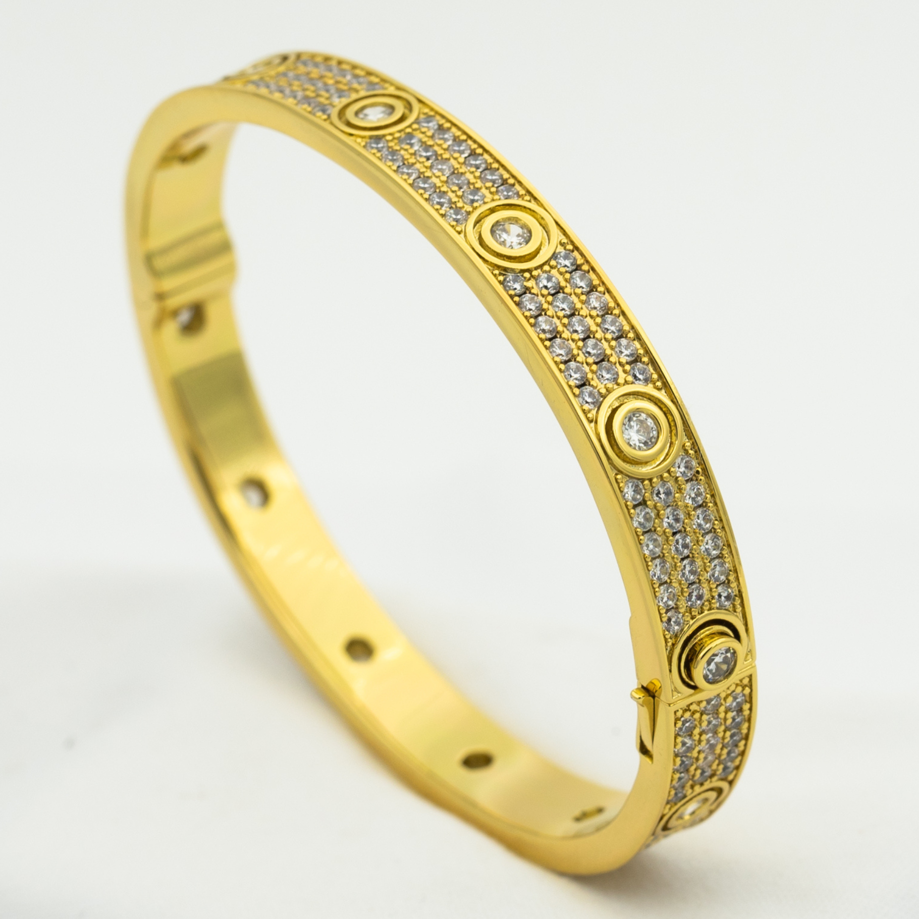 ¡®Armor-¡¯LOVE BRACELET 6.1MM DIAMOND-PAVED 10 BIG DIAMONDS