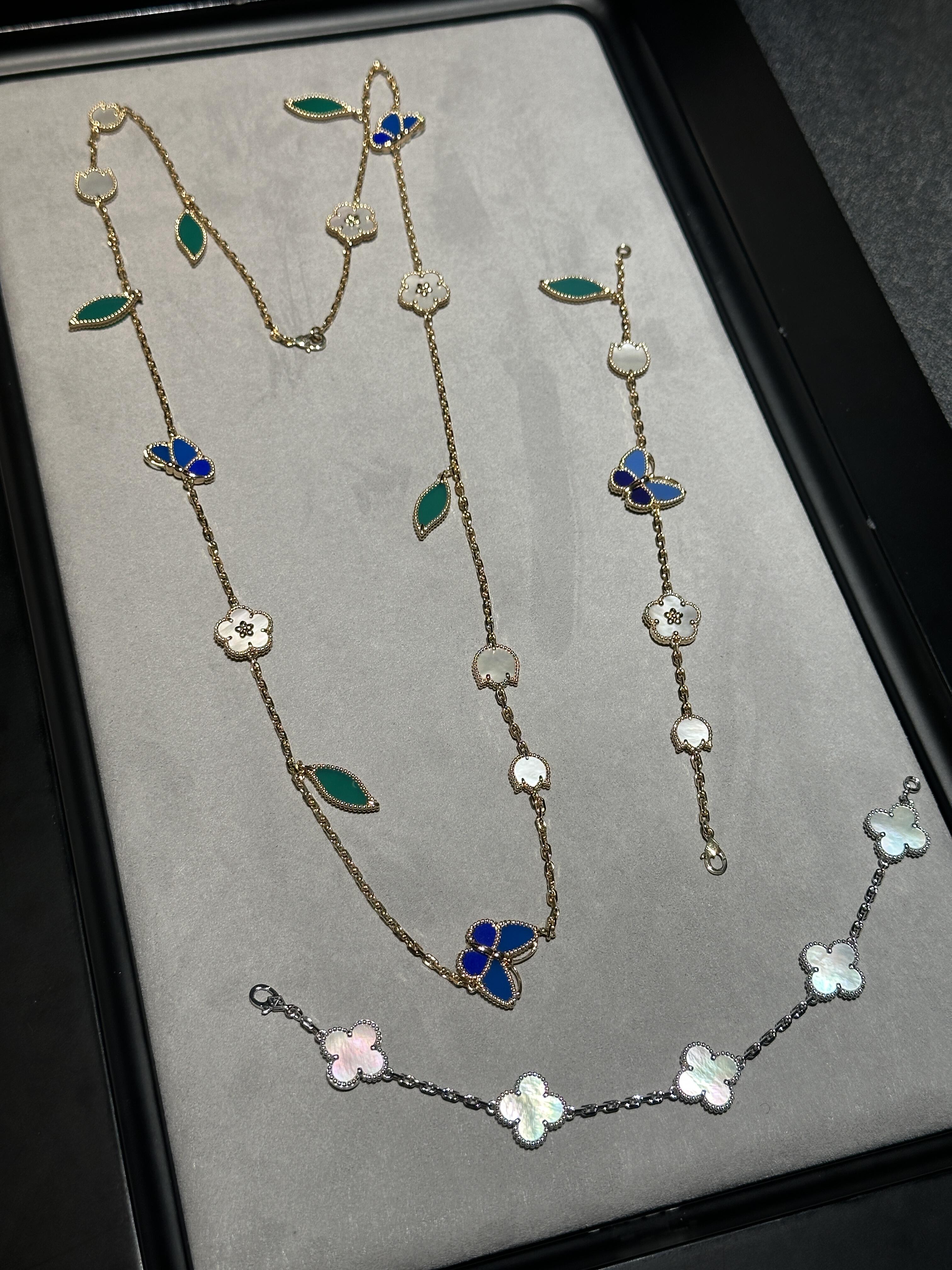 [Armor jewelry] 26 NEW CLOVER 15 MOTIFS LUCKY NECKLACE